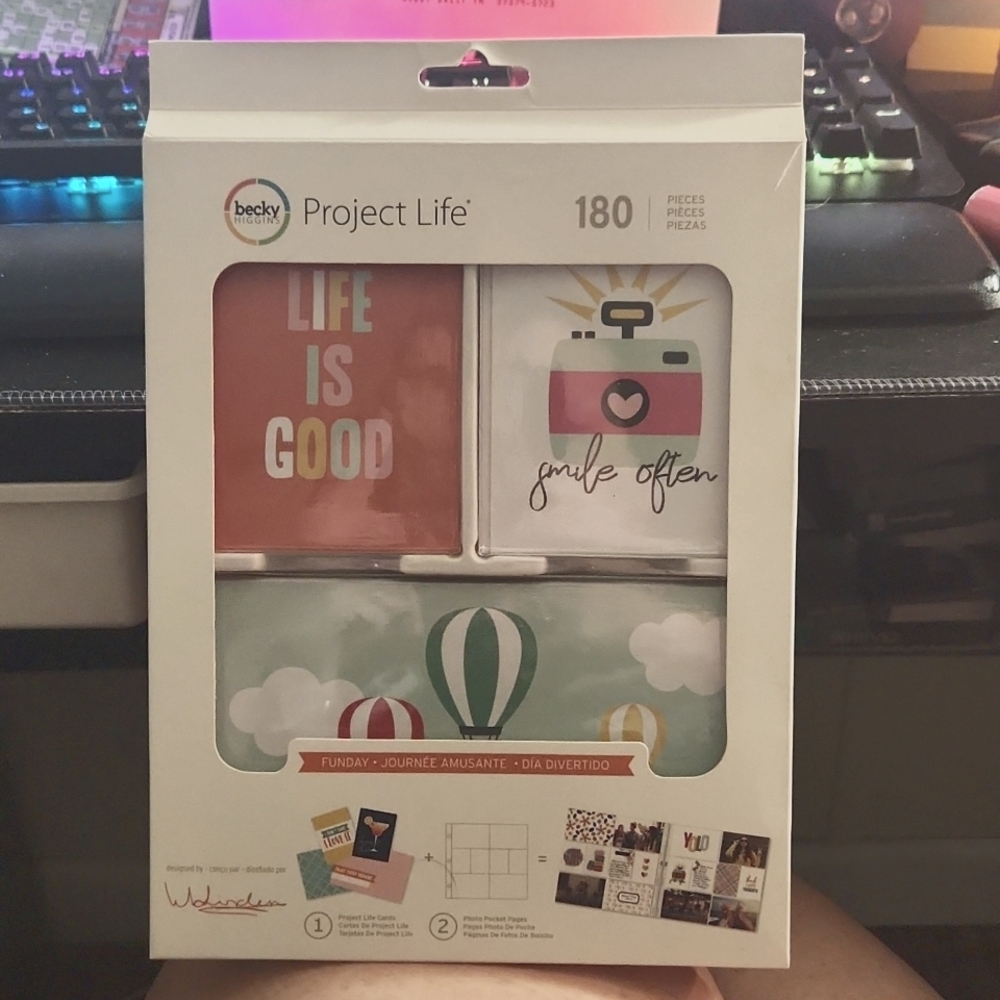 Project life, photo pocket pages and life cards
